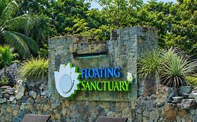 Floating Sanctuary Resort Bulacan Powered By Cocotel